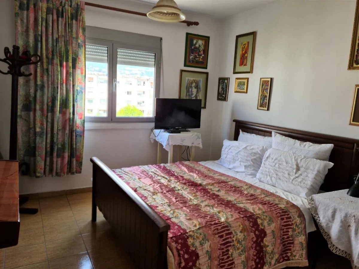 2-Bedroom Apartment With Dajti Mountain View تيرانا