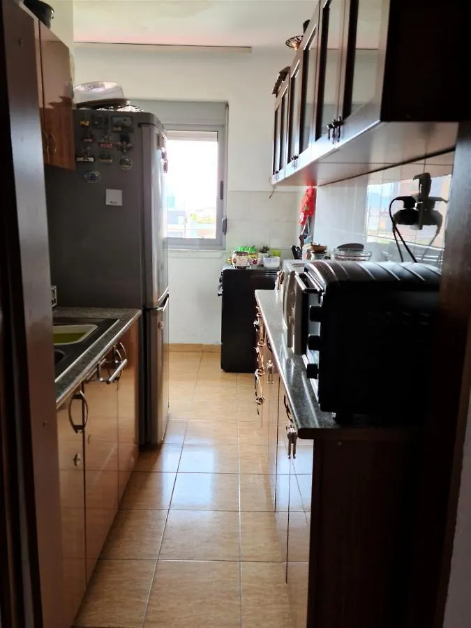 2-Bedroom Apartment With Dajti Mountain View Tirana Albanien
