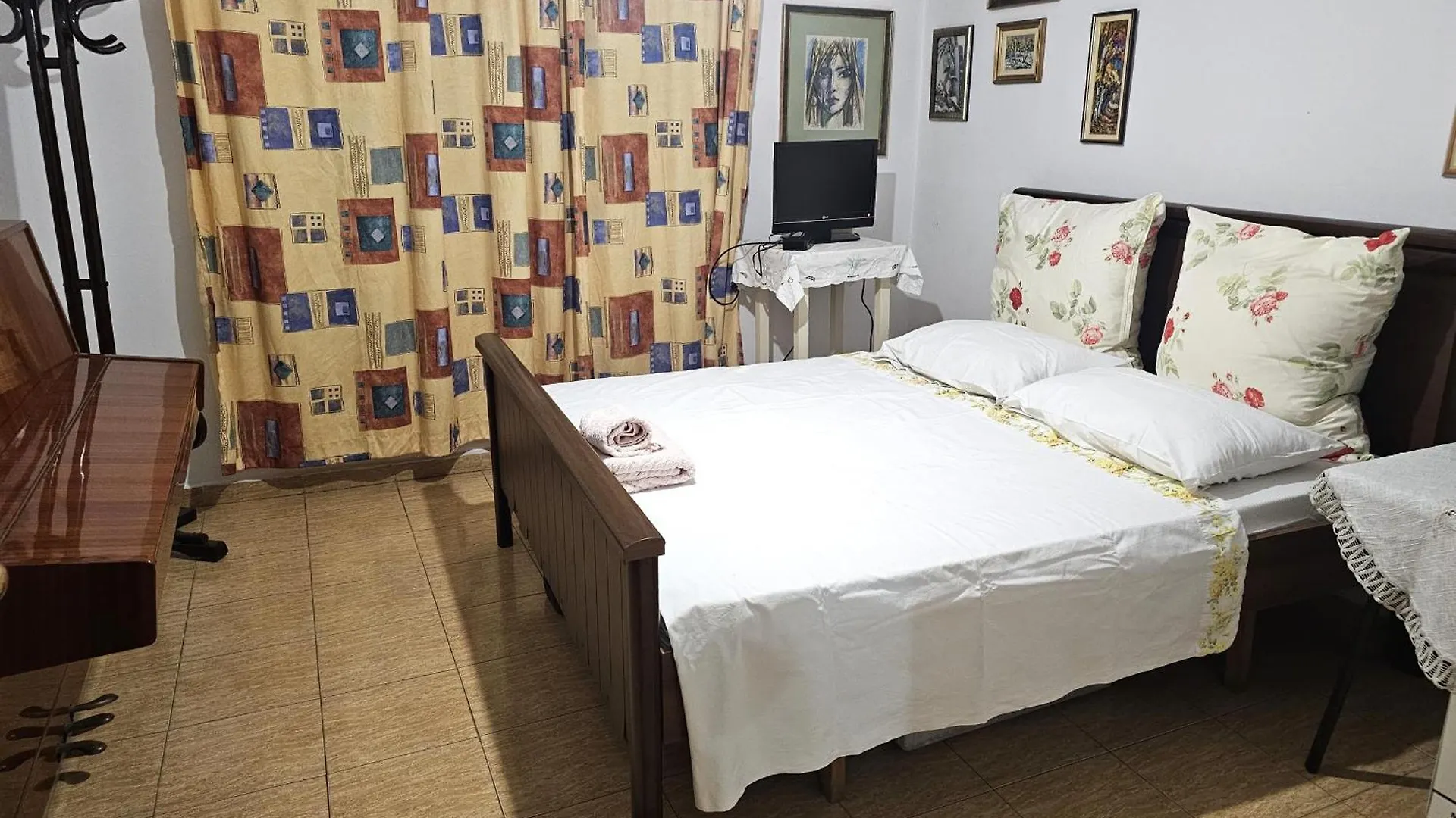 2-Bedroom Apartment With Dajti Mountain View Tirana
